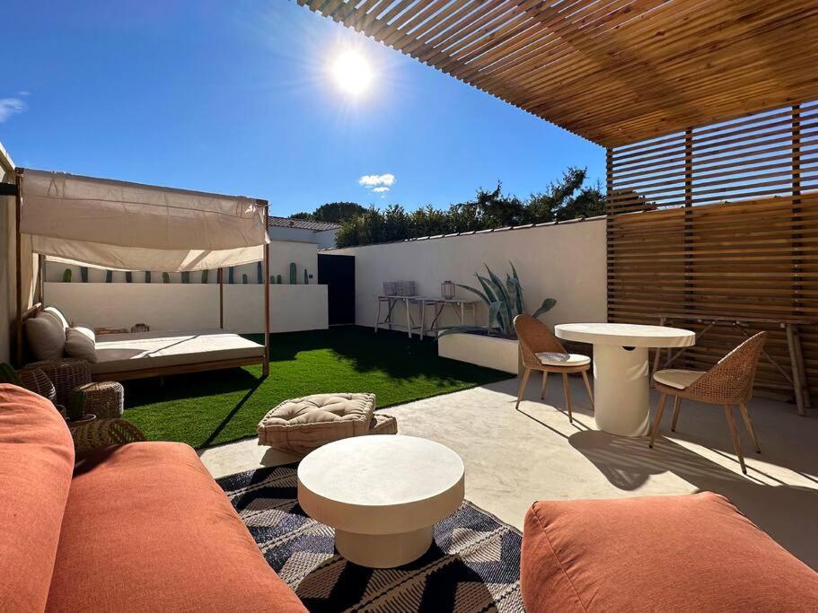 Love In L'Isle/Sorgue L'Aurore Exterior photo